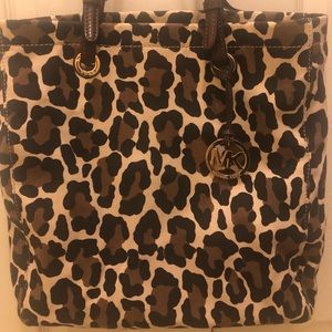 Michael Kors leopard print tote